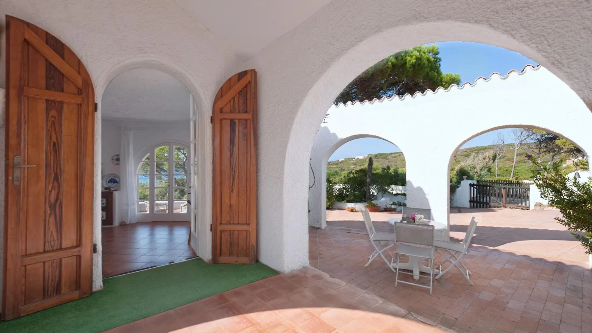 度假居 Villa Costa Rossa 罗萨岛